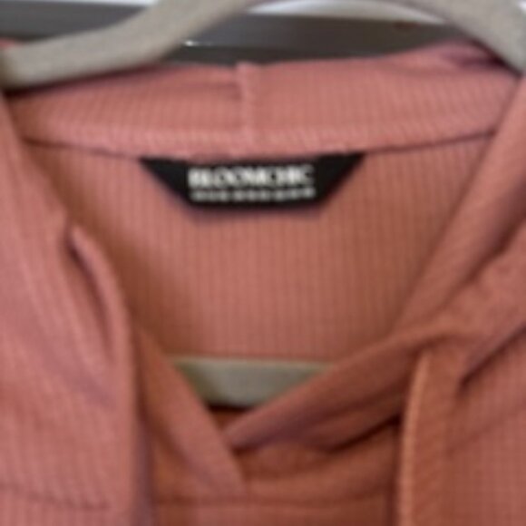 Waffle Knit Hooded Drawstring Sweatshirt - 1X - Picture 3 of 4